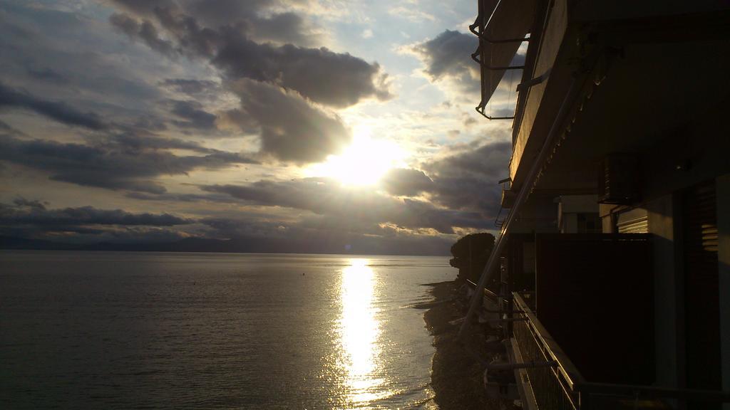 Panorama Apartment Khrónia Екстериор снимка