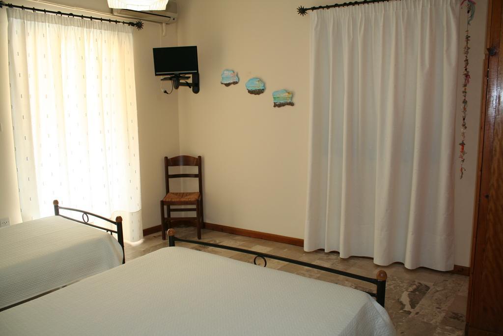 Panorama Apartment Khrónia Екстериор снимка