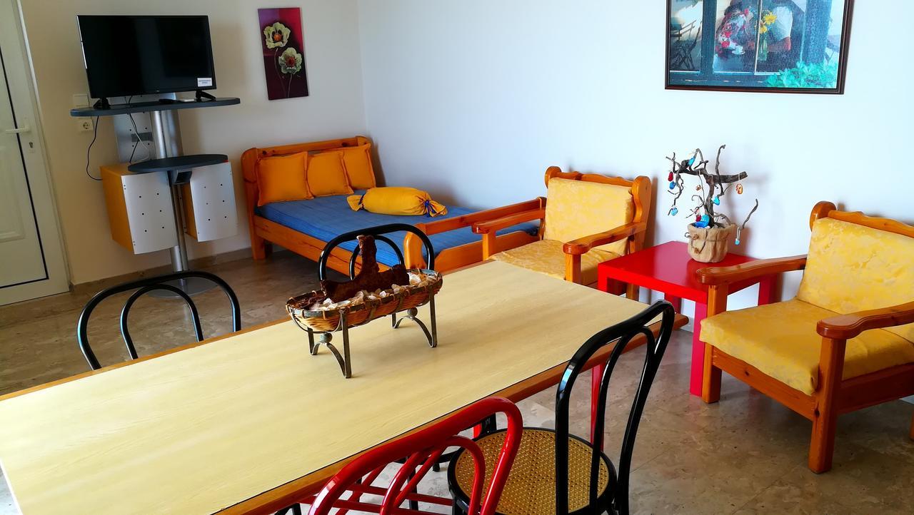 Panorama Apartment Khrónia Екстериор снимка